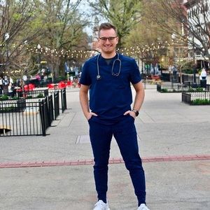 Meet your Posher, Brent